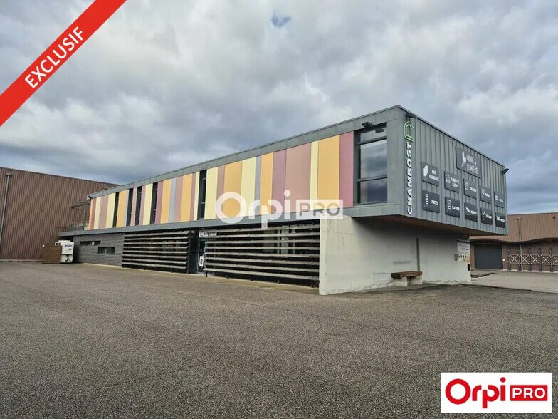 Local d'activités dans Avignon à vendre - Photo de l’immeuble – Image 3 sur 12