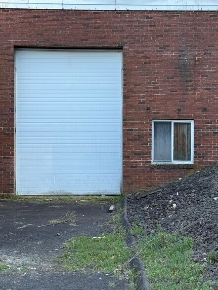 3 Alcap Rdg, Cromwell, CT à vendre - Photo de l’immeuble – Image 3 sur 7