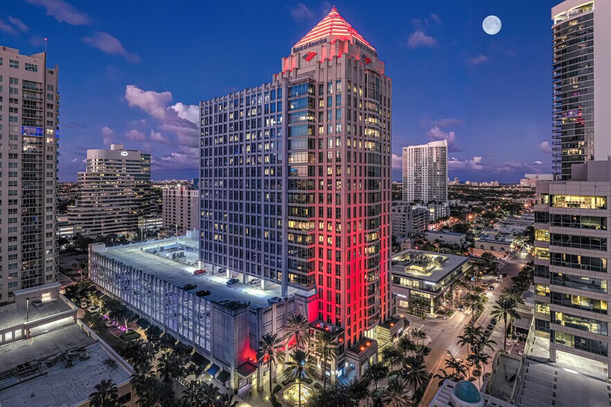 401 E Las Olas Blvd, Fort Lauderdale, FL à louer - Photo principale – Image 1 sur 6
