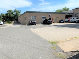 Plus de détails pour 33 Hull St, Shelton, CT - Local d'activités, Industriel/Logistique à louer