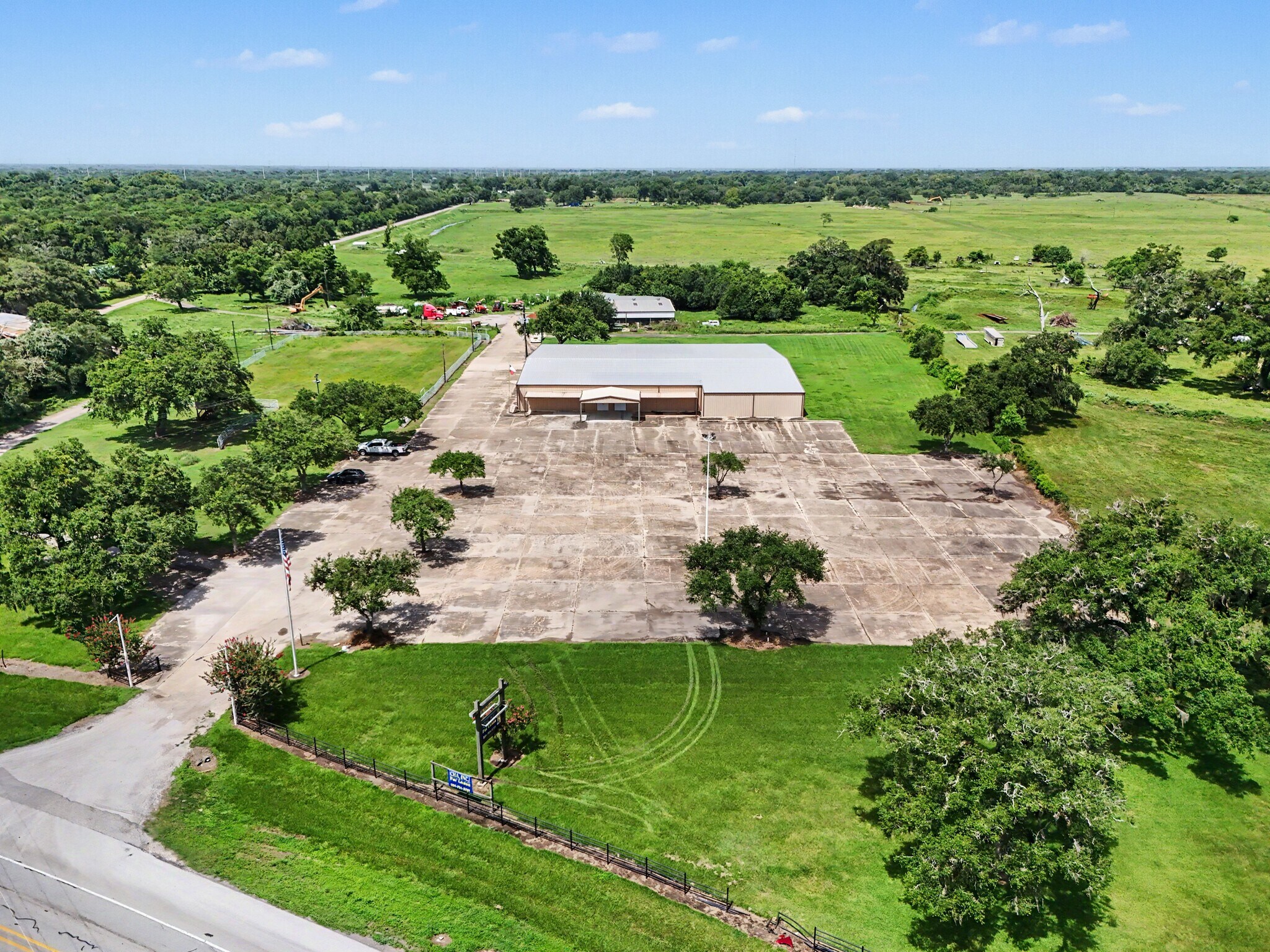 37310 FM 521 Rd, Brazoria, TX à louer Photo de l’immeuble– Image 1 sur 33