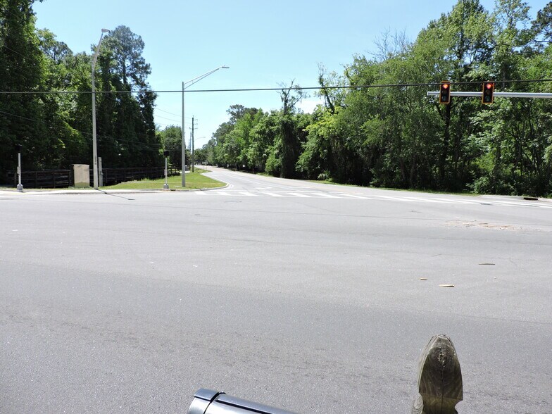 3713 Cedar Point Rd, Jacksonville, FL à vendre - Photo de l’immeuble – Image 3 sur 24
