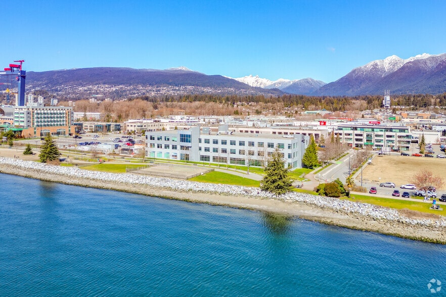 889 Harbourside Dr, North Vancouver, BC à louer - Aérien – Image 3 sur 3