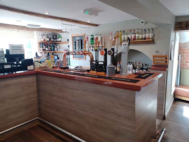 Sinton Green, Hallow à vendre - Photo intérieure – Image 2 sur 7