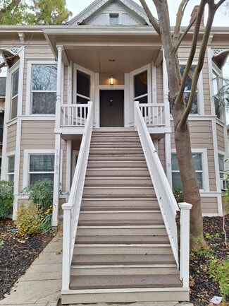Plus de détails pour 1814-1820 T St, Sacramento, CA - Logement à vendre