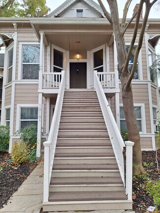 Plus de détails pour 1814-1820 T St, Sacramento, CA - Logement à vendre