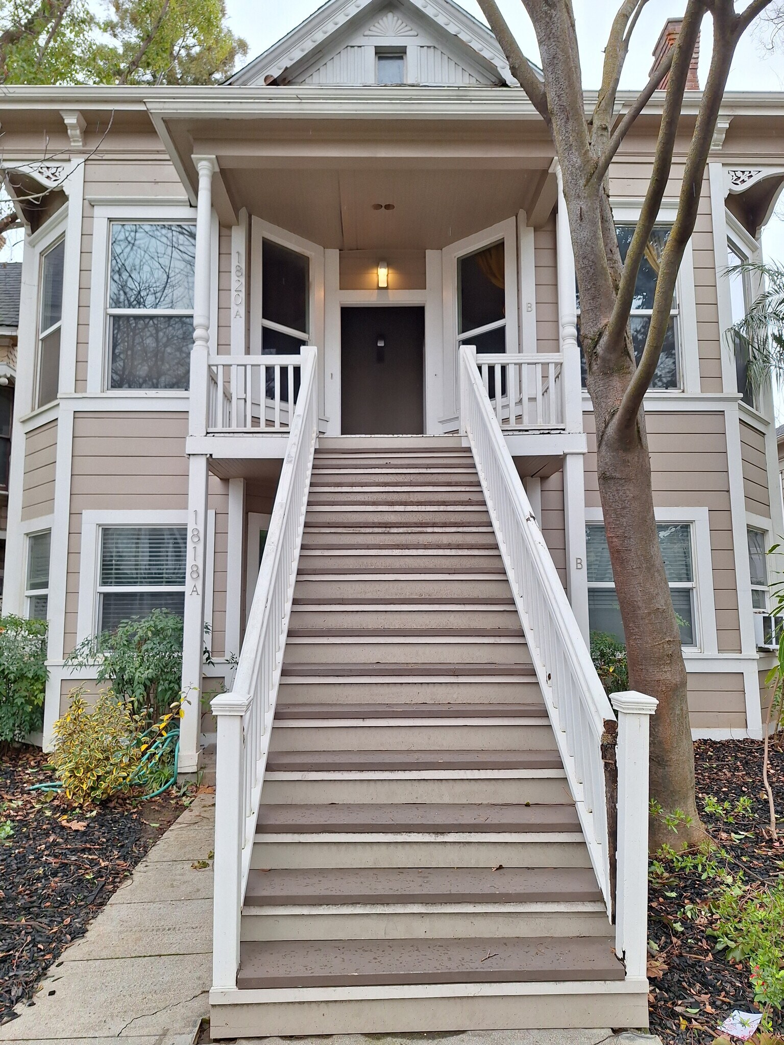 1814-1820 T St, Sacramento, CA à vendre Photo principale– Image 1 sur 25