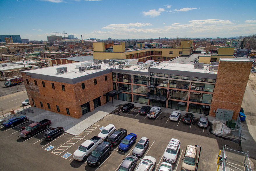 1023-1047 Santa Fe Dr, Denver, CO à louer - Photo de l’immeuble – Image 1 sur 18