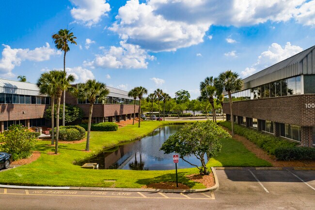 Plus de détails pour 10004-10014 N Dale Mabry Hwy, Tampa, FL - Bureau à louer