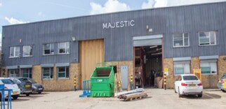 Plus de détails pour Edinburgh Way, Harlow - Industriel/Logistique à louer