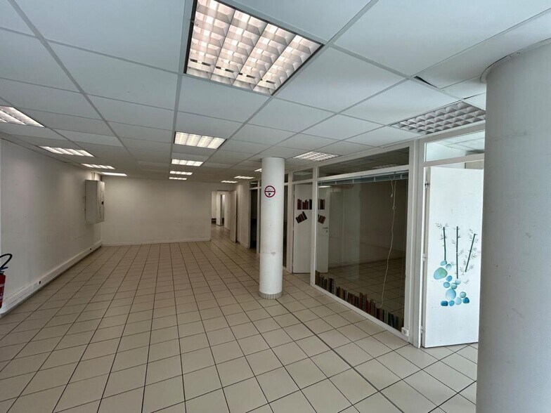 Local commercial dans Nantes à louer - Photo intérieure – Image 3 sur 10