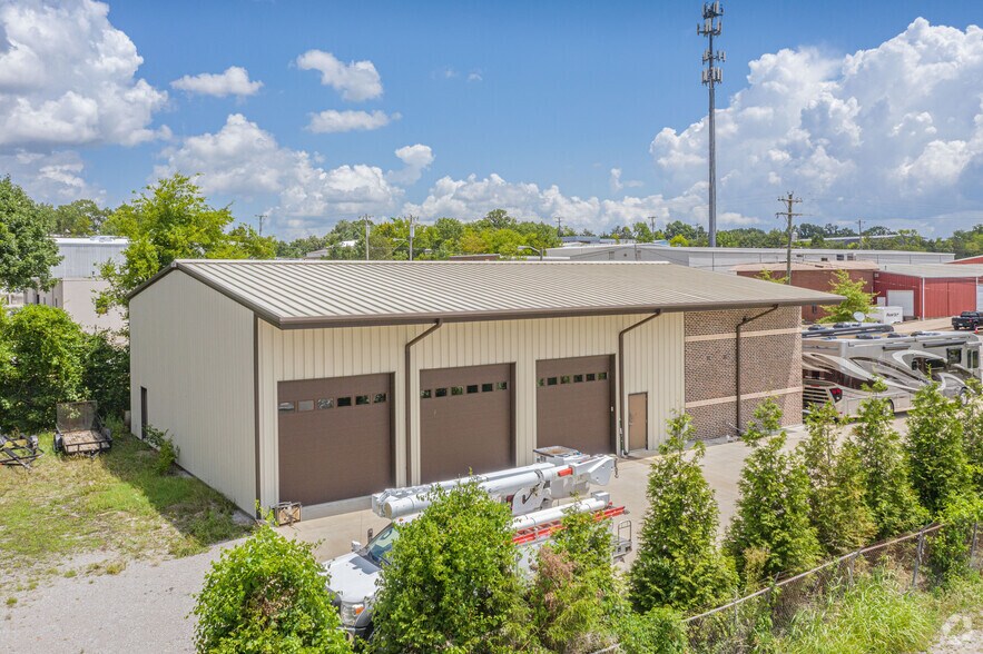 1007 Lavern Cir, Hendersonville, TN à louer - Photo de l’immeuble – Image 1 sur 3