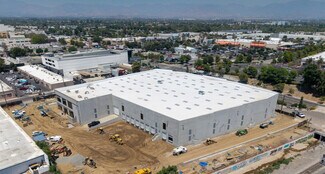Plus de détails pour 7815 Van Nuys Blvd, Panorama City, CA - Industriel/Logistique à louer