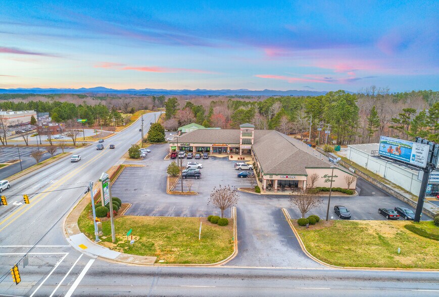 1598 Sandifer Blvd, Seneca, SC à louer - Photo de l’immeuble – Image 2 sur 6