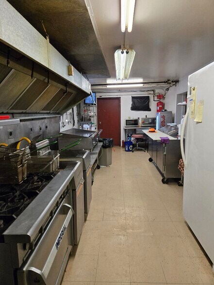 1390 Broadway Rd, Milton, PA à vendre - Photo de l’immeuble – Image 3 sur 13