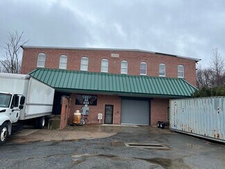 Plus de détails pour 444 Hartford Pike, Dayville, CT - Local commercial à vendre