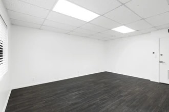 811 E Las Olas Blvd, Fort Lauderdale, FL à louer Photo de l’immeuble– Image 2 sur 4