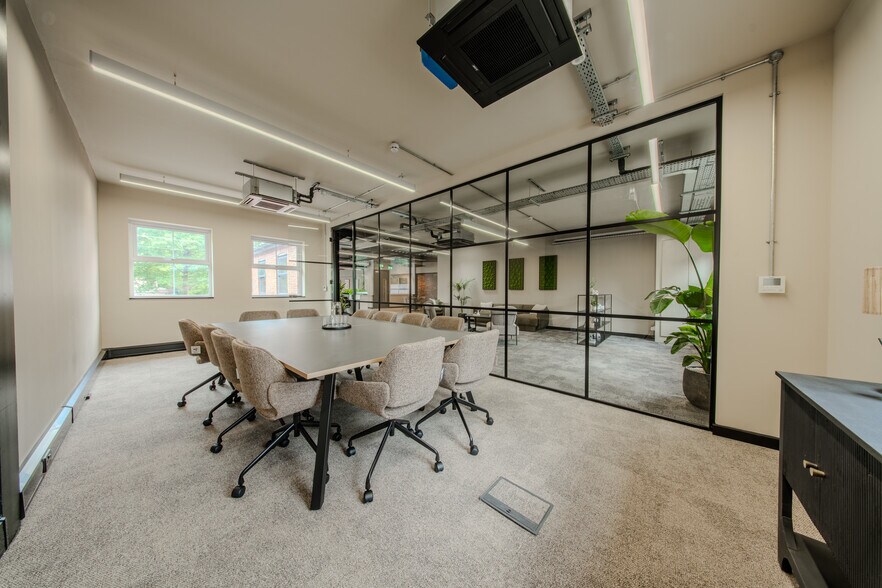 11 Station Rd, Wilmslow à louer - Photo de l’immeuble – Image 3 sur 8