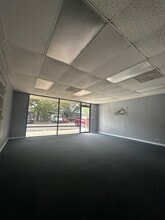 3734 131st Ave N, Clearwater, FL à louer Photo de l’immeuble– Image 2 sur 5