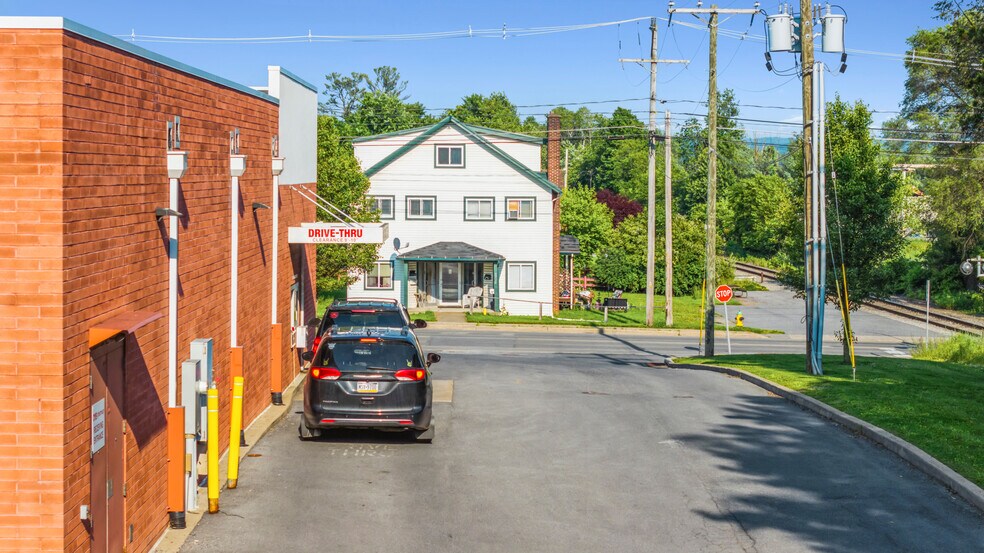 405 W Dubois Ave, Dubois, PA à vendre - Photo de l’immeuble – Image 2 sur 2