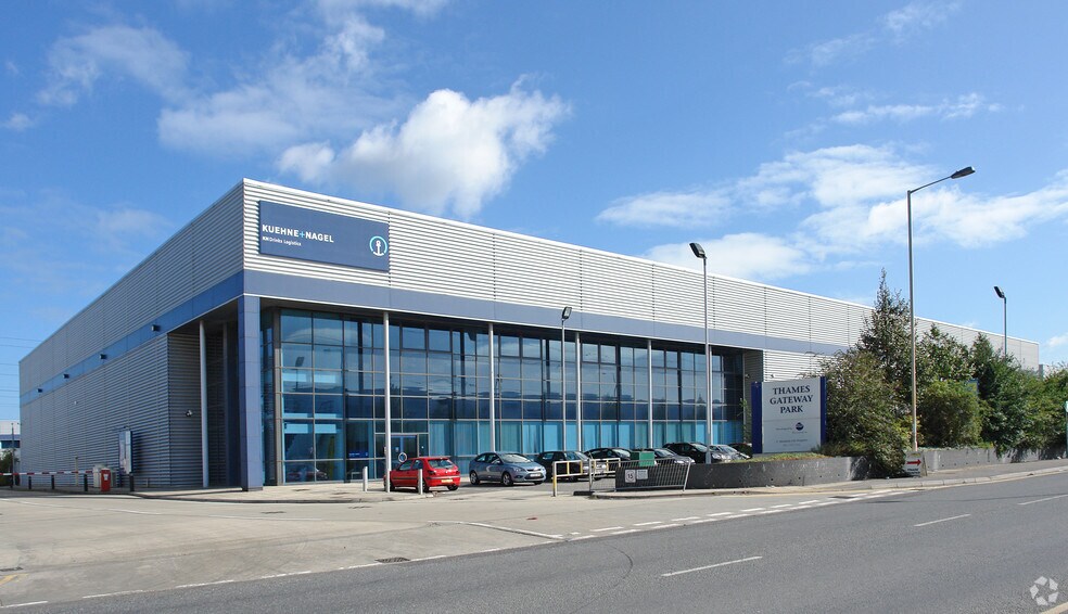 Choats Rd, Dagenham à louer - Photo de l’immeuble – Image 2 sur 31