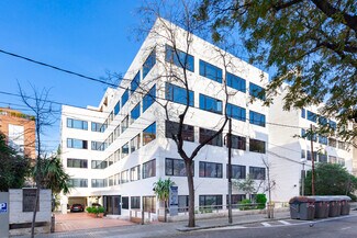 Plus de détails pour Carrer Del Milanesat, 21-23, Barcelone - Bureau à louer