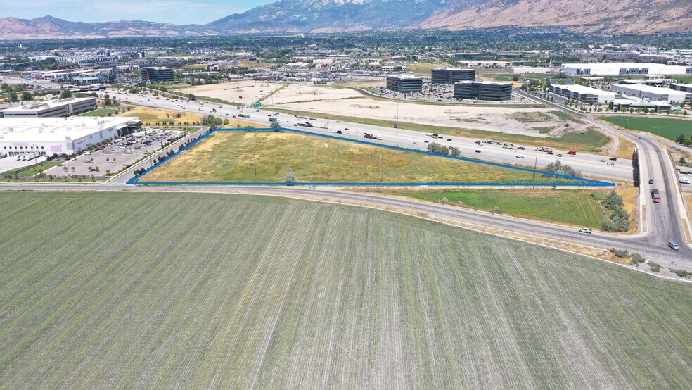 4600 400 N, Lindon, UT à vendre - Photo de l’immeuble – Image 2 sur 5