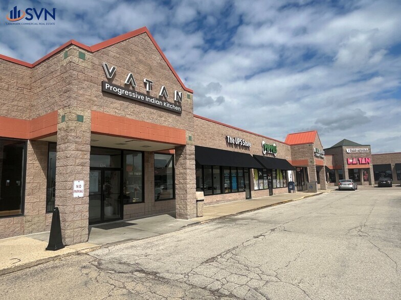 2400 E Main St, Saint Charles, IL à louer - Photo de l’immeuble – Image 3 sur 7