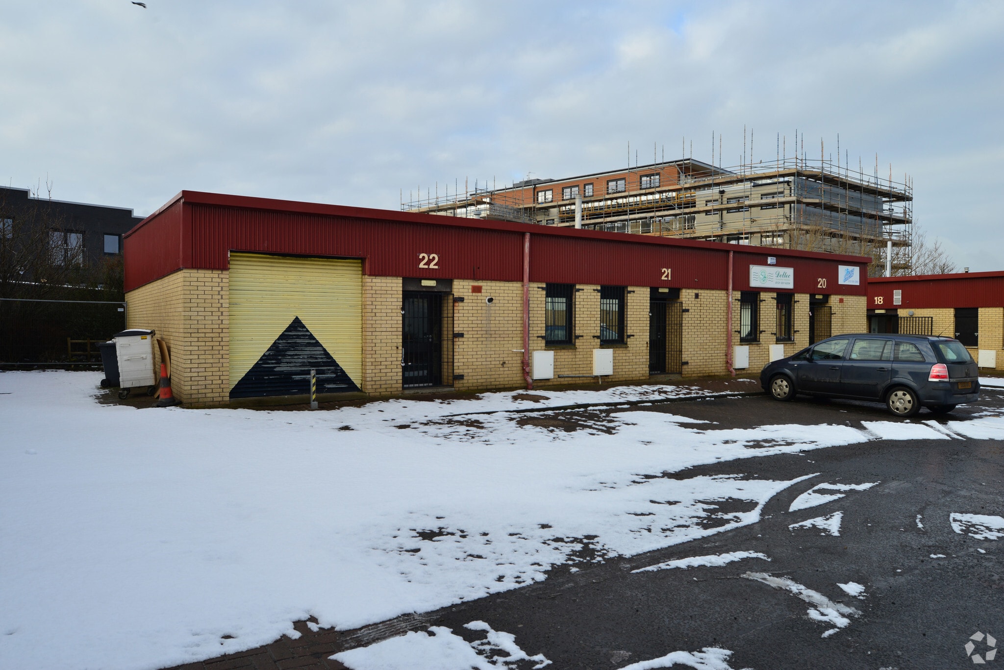 20-22 New Broompark, Edinburgh à louer Photo principale– Image 1 sur 6