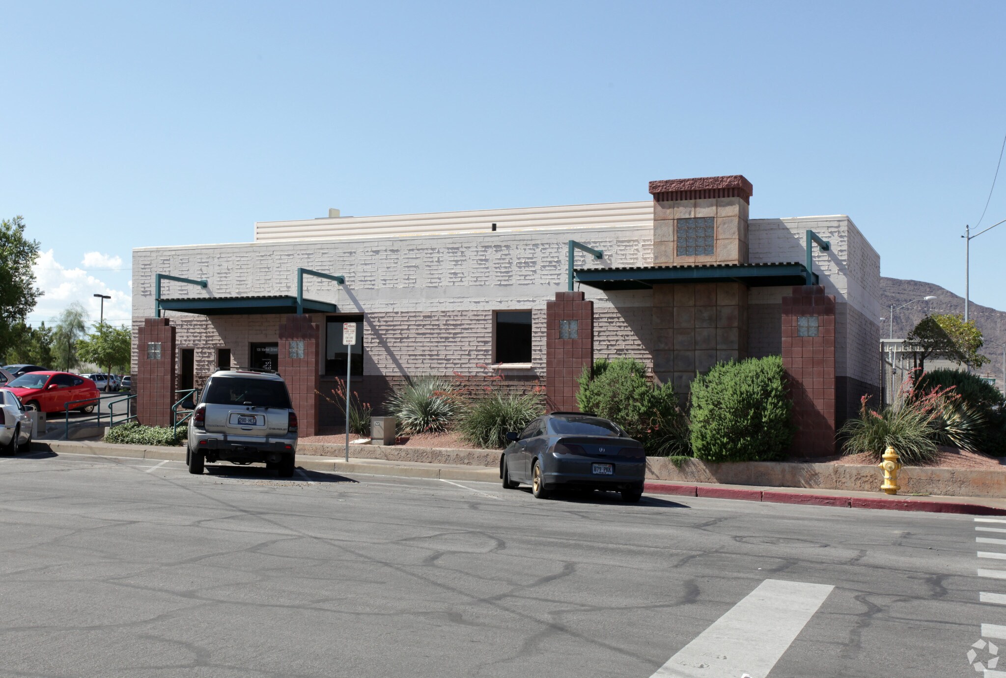 108 Market St, Henderson, NV à louer Photo principale– Image 1 sur 20