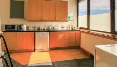 286 Chase Road, Londres à louer Photo intérieure– Image 1 sur 3