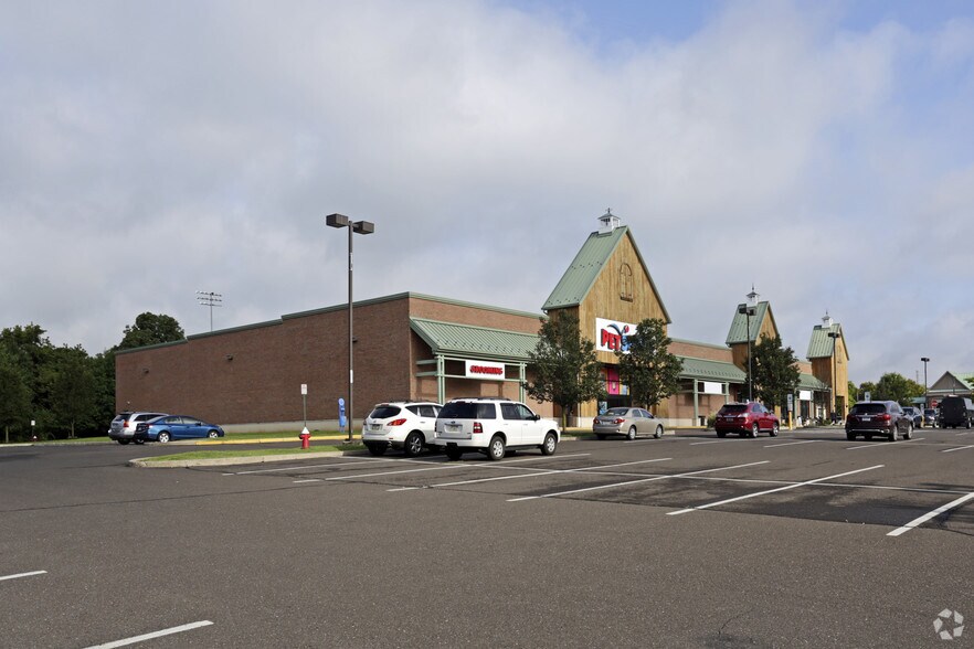 2600 S Eagle Rd, Newtown, PA à louer - Photo principale – Image 2 sur 3