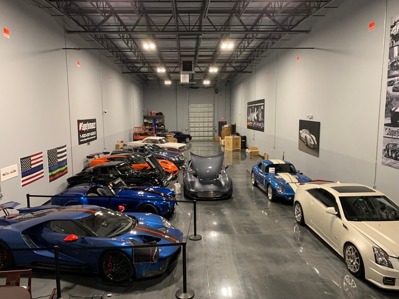 14930 Corporate Rd S, Jupiter, FL à louer - Photo intérieure – Image 2 sur 4