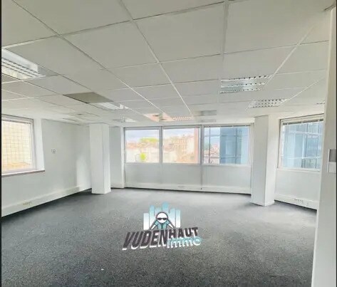 Bureau dans Toulouse à louer - Photo de l’immeuble – Image 2 sur 9