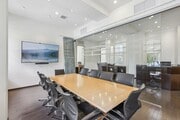 29-web-or-mls-Vine St 306-1405-029