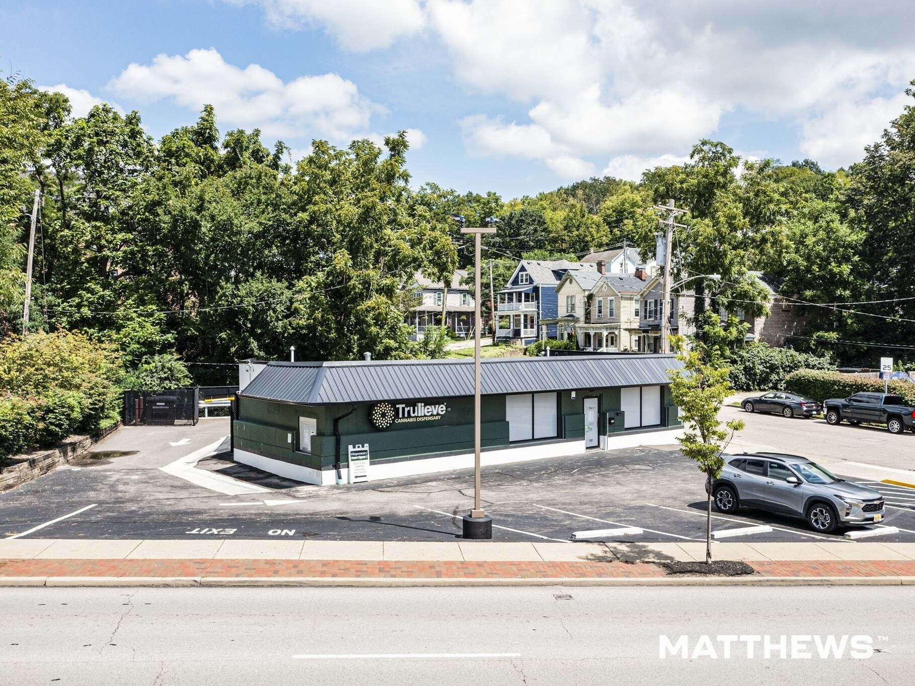 3528 Columbia Pky, Cincinnati, OH à vendre Photo de l’immeuble– Image 1 sur 4
