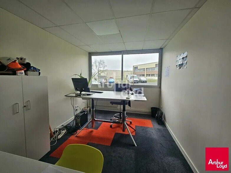 Bureau dans Beaucouzé à louer - Photo intérieure – Image 2 sur 4