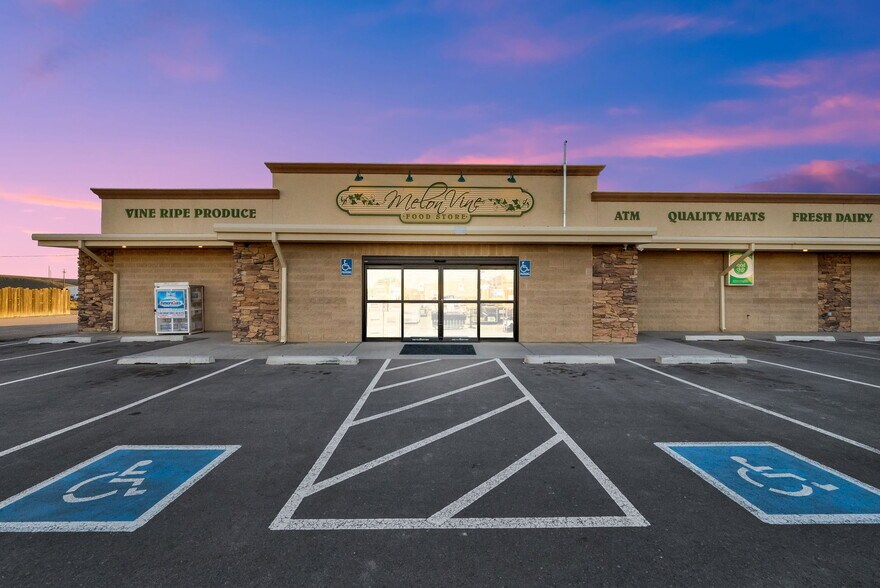 80 S Broadway St, Green River, UT à vendre - Photo de l’immeuble – Image 2 sur 40