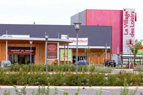 Plus de détails pour 3 Avenue Louis Pasteur, Maurepas - Local commercial à louer