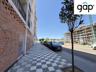 Plus de détails pour Local commercial à louer
