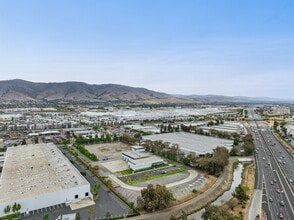 45051 Industrial Dr, Fremont, CA à louer Aérien– Image 2 sur 11