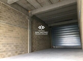 Plus de détails pour Local commercial à louer