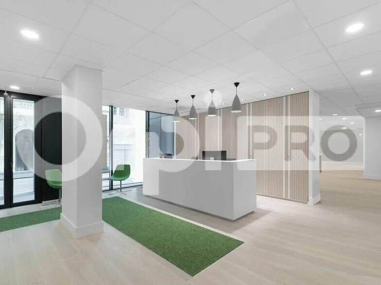 Bureau dans Lyon à louer - Photo de l’immeuble – Image 3 sur 4