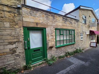 Plus de détails pour 21 Bull Lane, Winchcombe, Winchcombe - Local commercial à louer