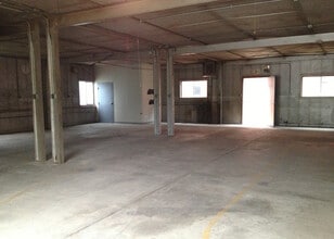 2224 Y St, Lincoln, NE à louer Photo intérieure– Image 2 sur 3