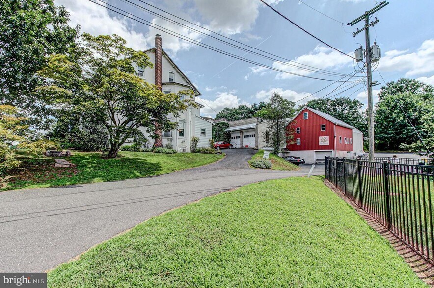 720-724 Morwood Rd, Telford, PA à vendre - Photo de l’immeuble – Image 1 sur 4