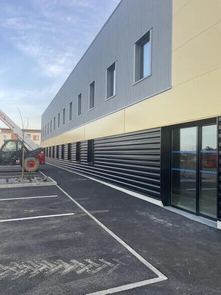Local d'activités dans Le Havre à vendre - Photo de l’immeuble – Image 1 sur 4