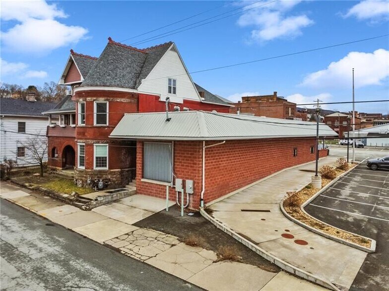 1 Zia Maria Way, Connellsville, PA à vendre - Photo de l’immeuble – Image 3 sur 28