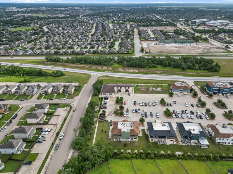 3012 Barron Rd, College Station, TX à louer - Photo de l’immeuble – Image 2 sur 21
