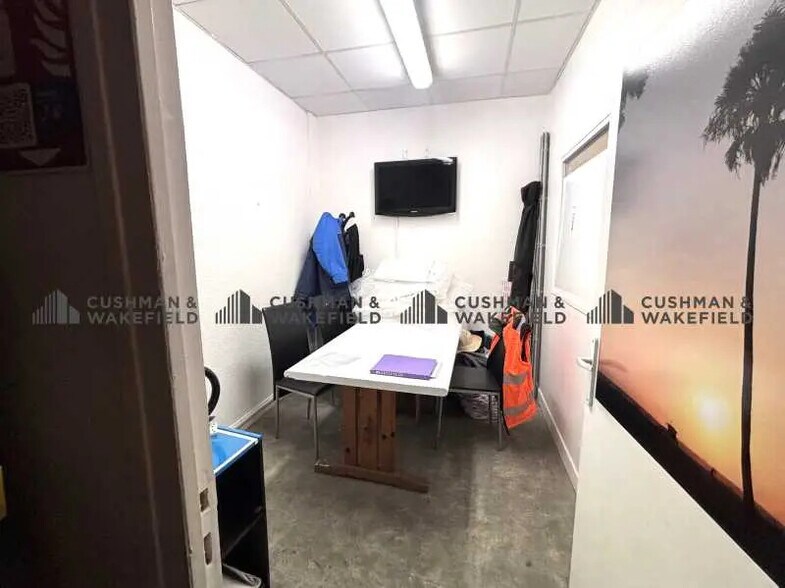 151 Avenue Ibrahim Ali ( 1977-1995), Marseille à louer - Photo intérieure – Image 3 sur 4